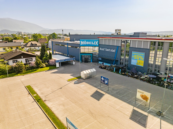 Download Möbelix Villach.jpg